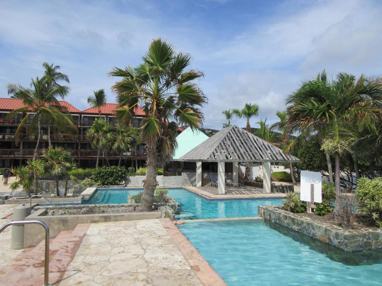 Luxury Beachfront - One Step To Sapphire Beach East End  Екстер'єр фото